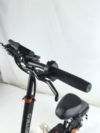 Электросамокат MOTIKO G1