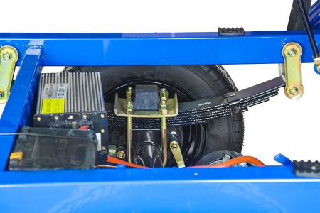 Электротрицикл Rutrike Габарит 1700 60V1200W красный